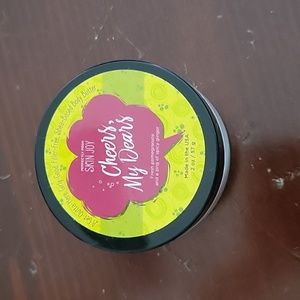 Perfectly posh skin joy